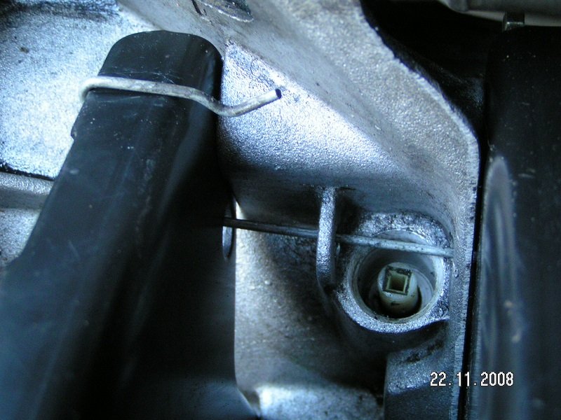593310a65e2e7_01cablecompteur(forum).jpg.9d6e5be7806fd621e0dfb324823f1627.jpg