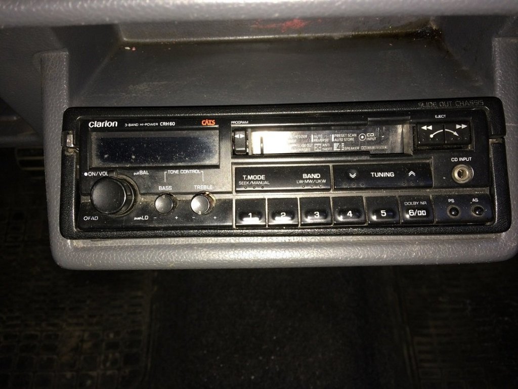 Clarion_3908.JPG