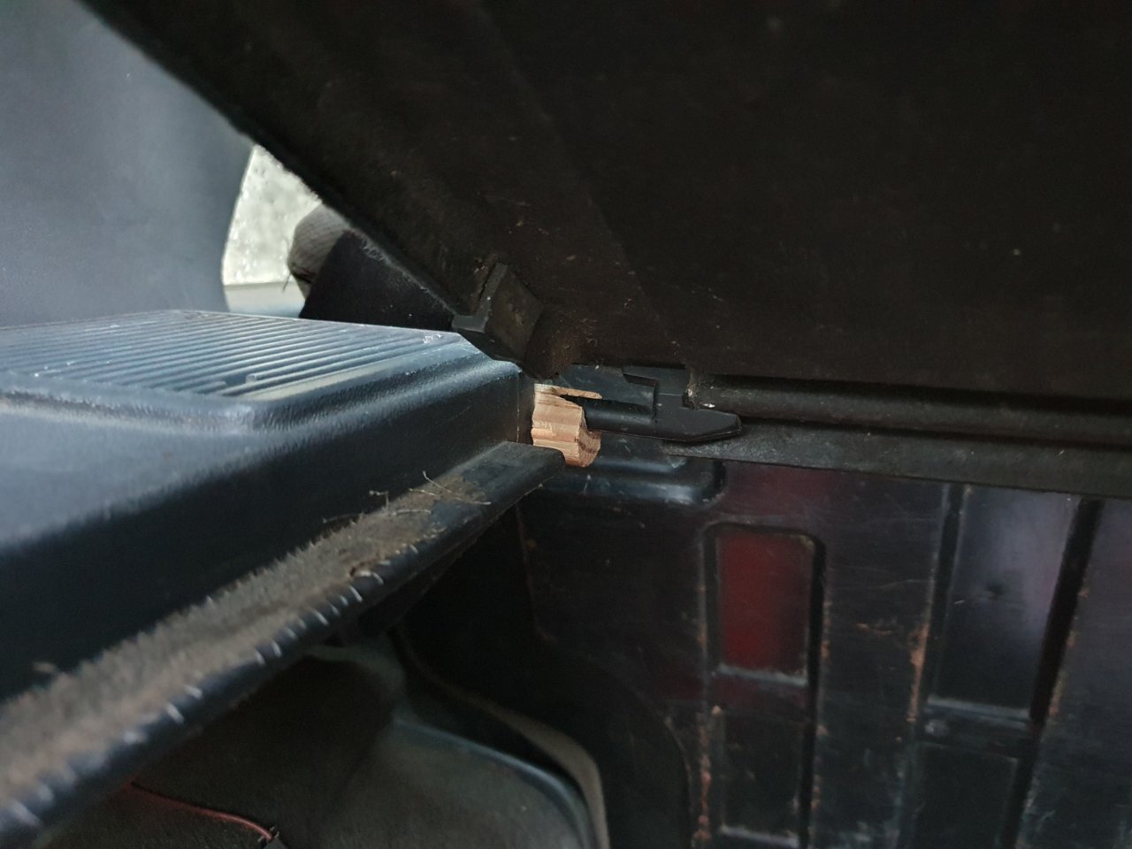 Support Arrière De Plaque D’immatriculation Pour Nissan Juke - 2 Clips De Fixation, Couleur Gris - Neuf